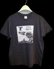 Load image into Gallery viewer, Anda Morts  &quot;Filter&quot; T-shirt Black
